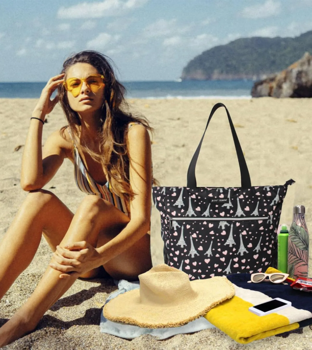Betsey Johnson 15.6 Inch Zipper Beach Tote Bag Lightweight Large Durable Polyester with Mesh Side Pockets for Gym Work