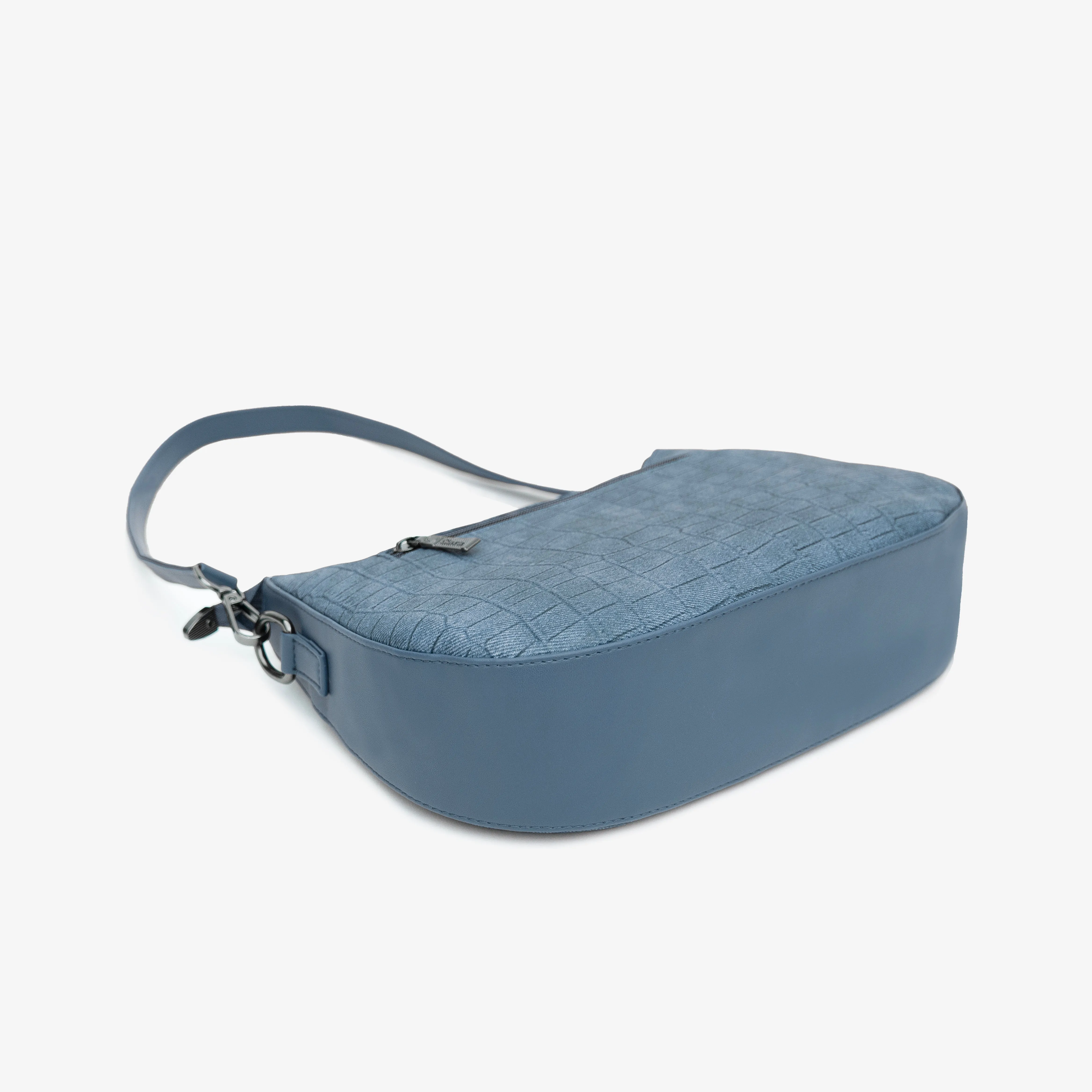 Beyond Prime Slingbag | Cara