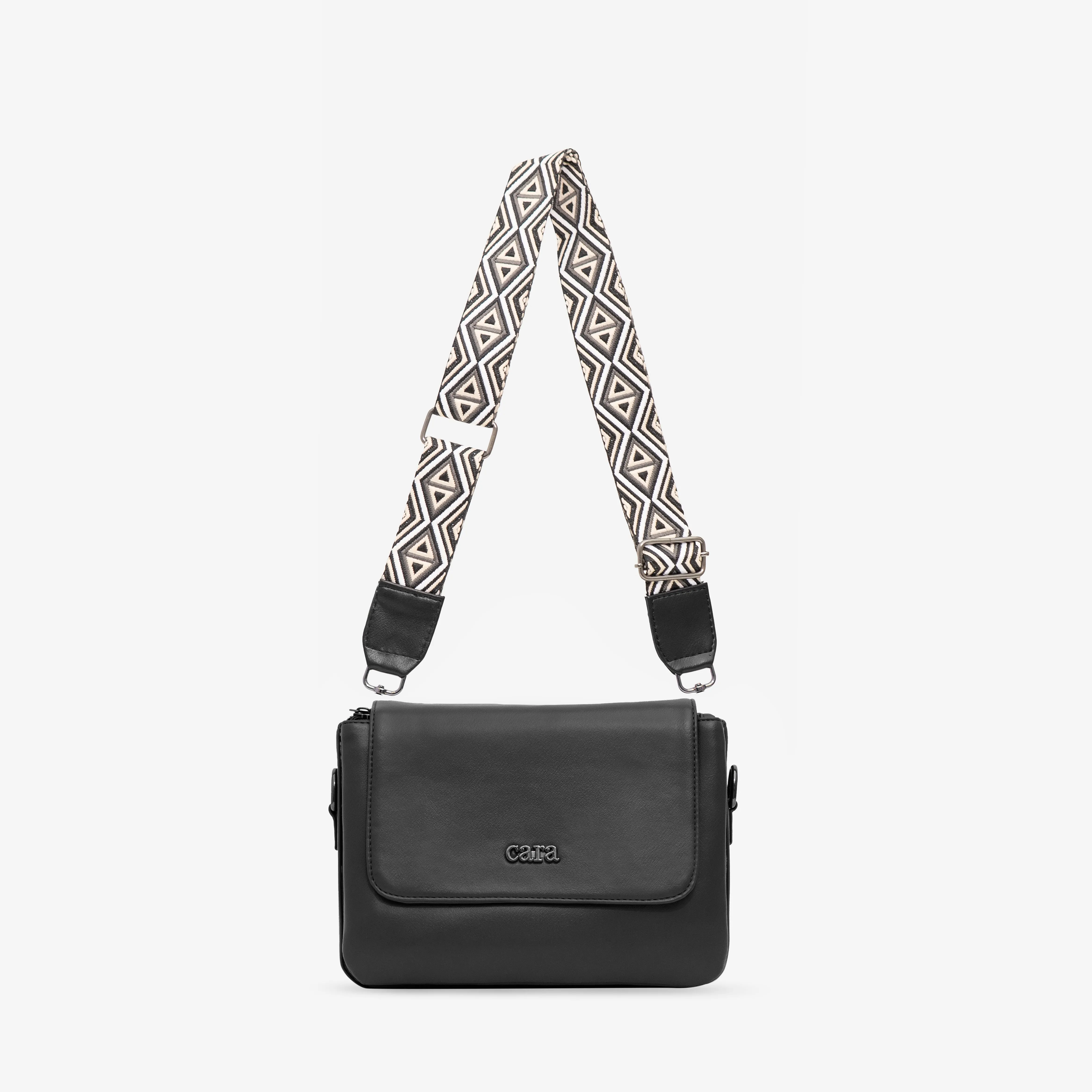 black Casual Catcher slingbag  | cara