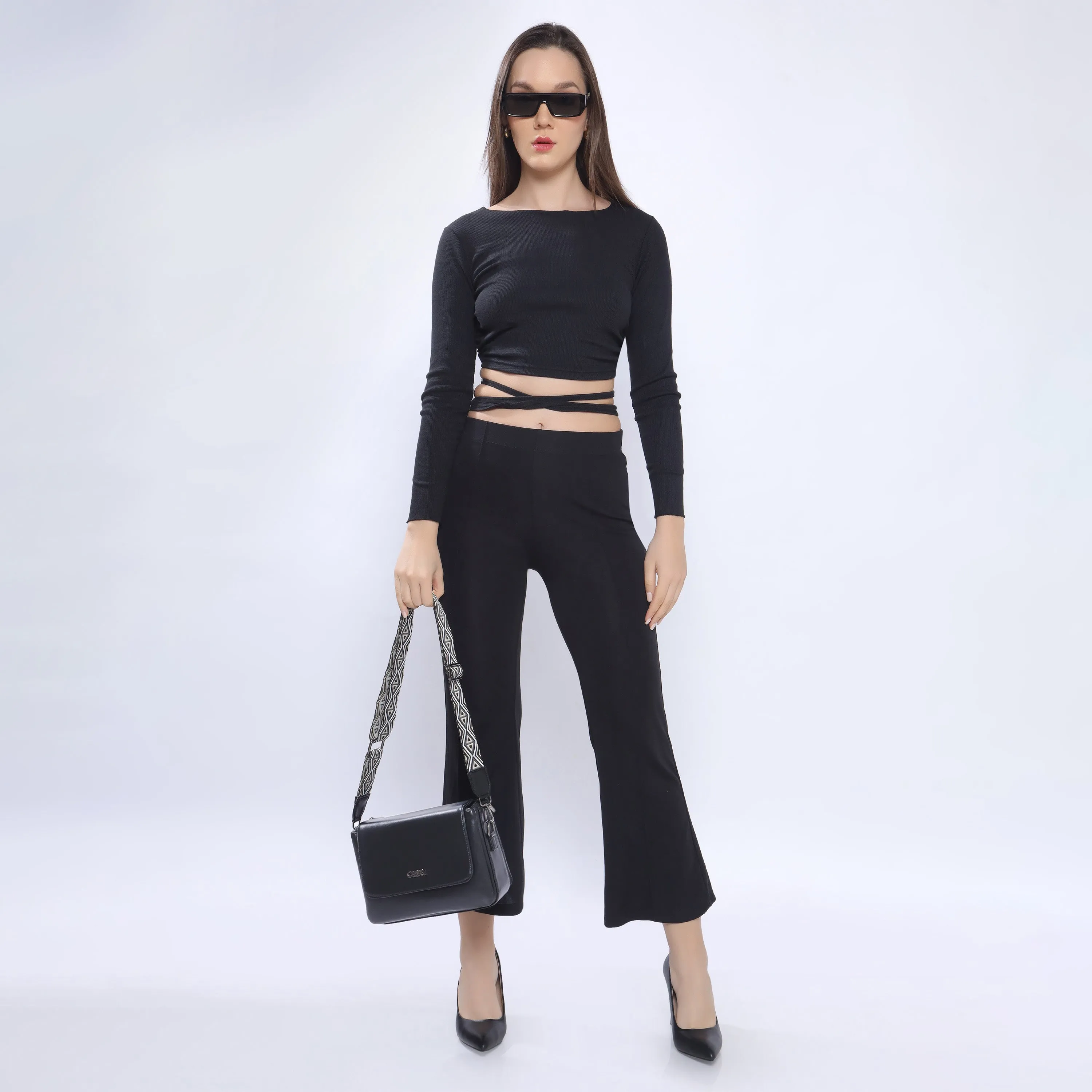black Casual Catcher slingbag  | cara