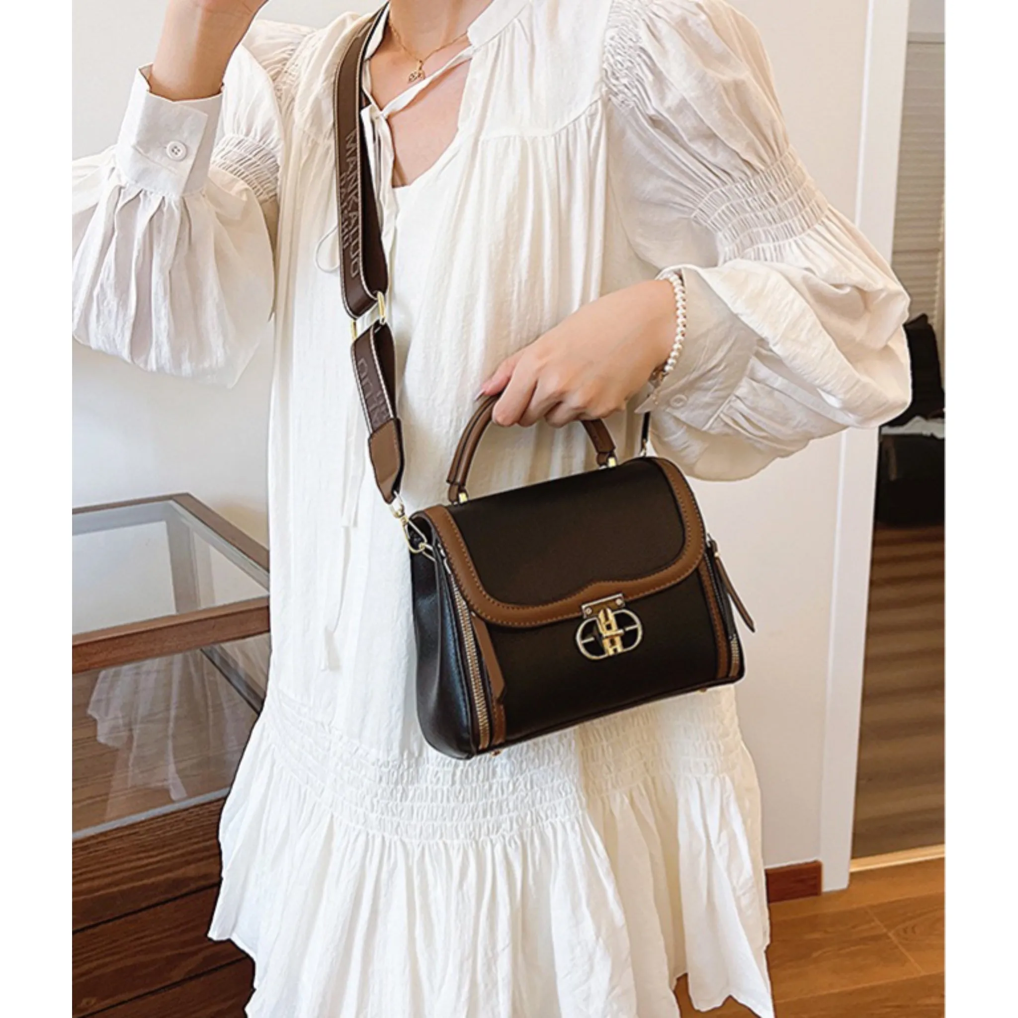 Black Juno Sling Bag