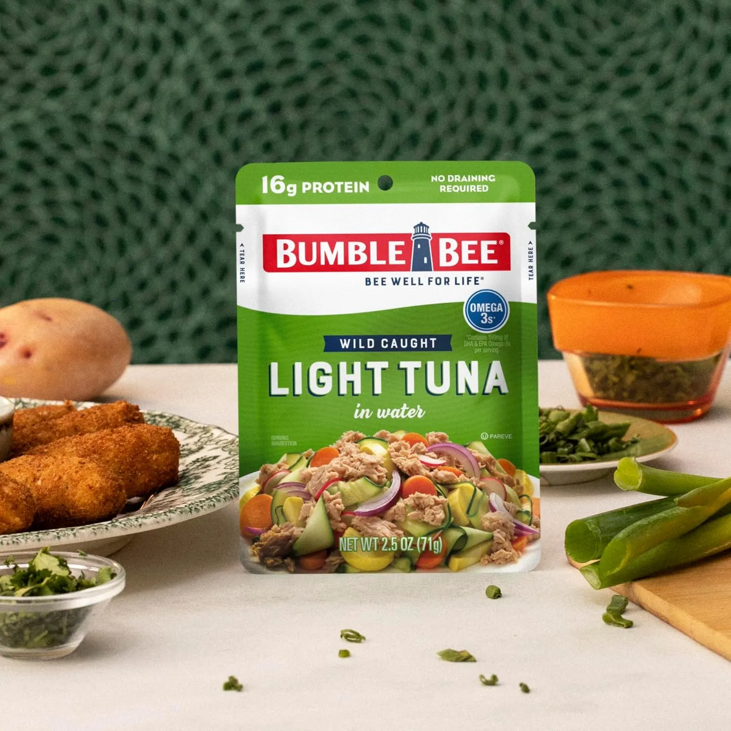 Bumble Bee Chunk Light Tuna in Water, 2.5 oz Pouches (Pack of 12) - Ready to Eat Wild Caught Skipjack Tuna Packet - 16g Protein per Serving - MSC Sustainable Seafood, Non-GMO, Gluten Free, Kosher