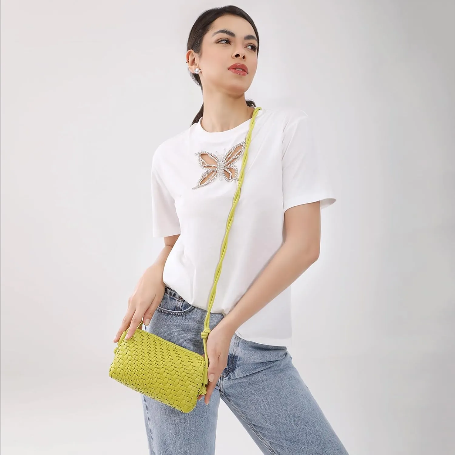 Crossbody Bag For Women Hand Woven Vegan Leather Zip Small Crossbody Bags Shoulder Bag Sling Cross Body Phone Purse