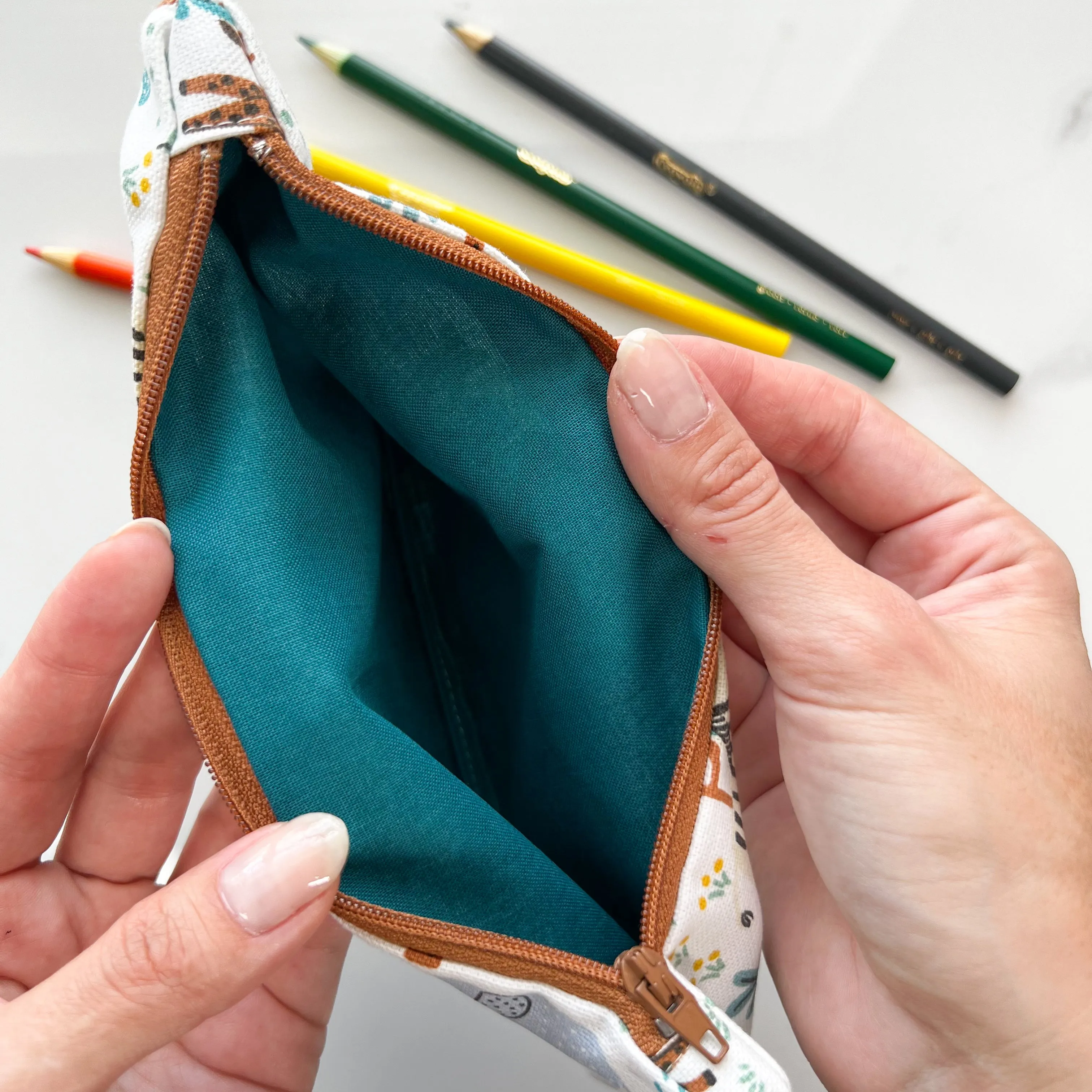 Cute Pencil Case, Zippered Fabric Pouch, Make Up Bag