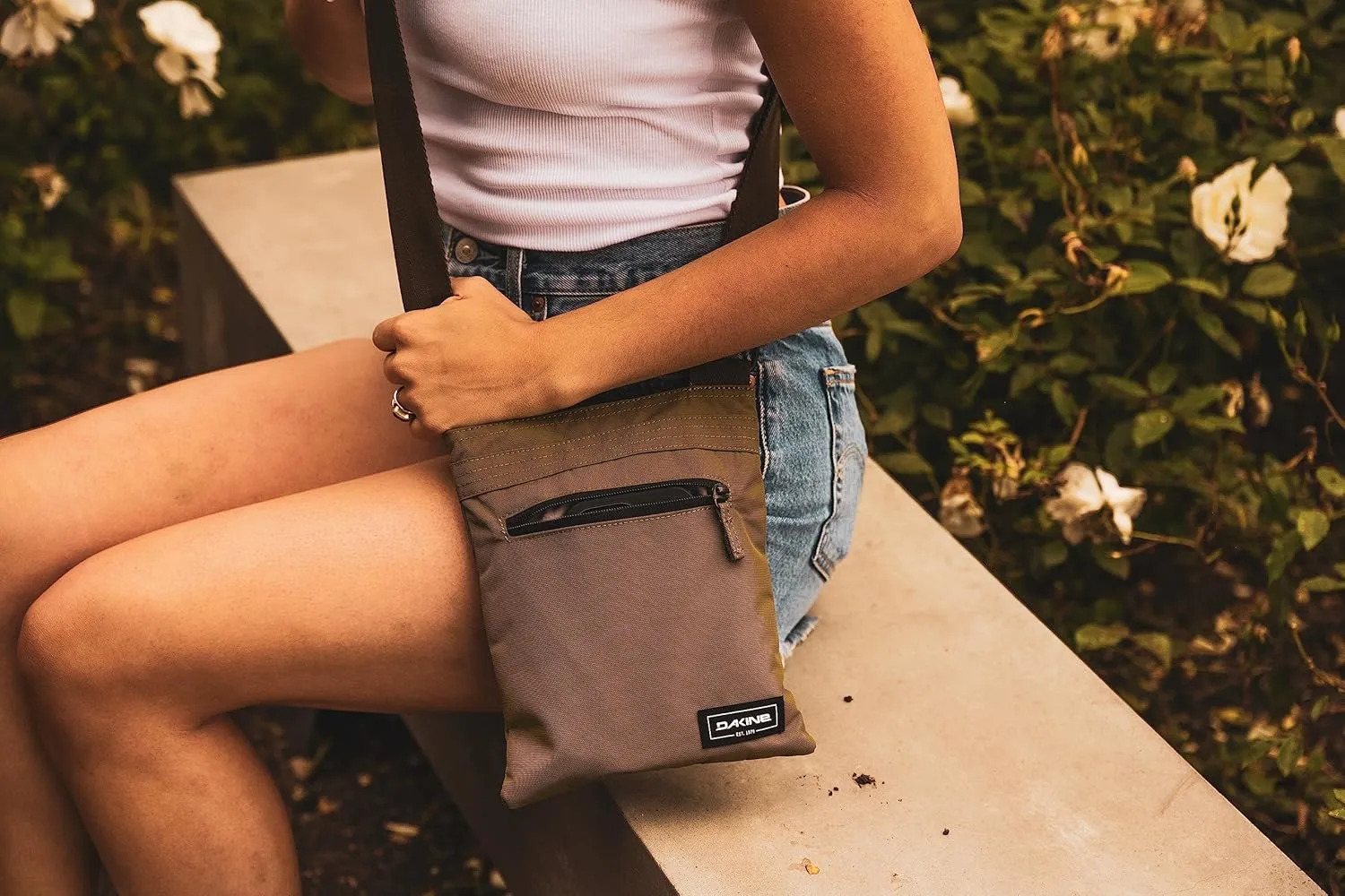 Dakine Jive Crossbody Handbag - Black Ripstop