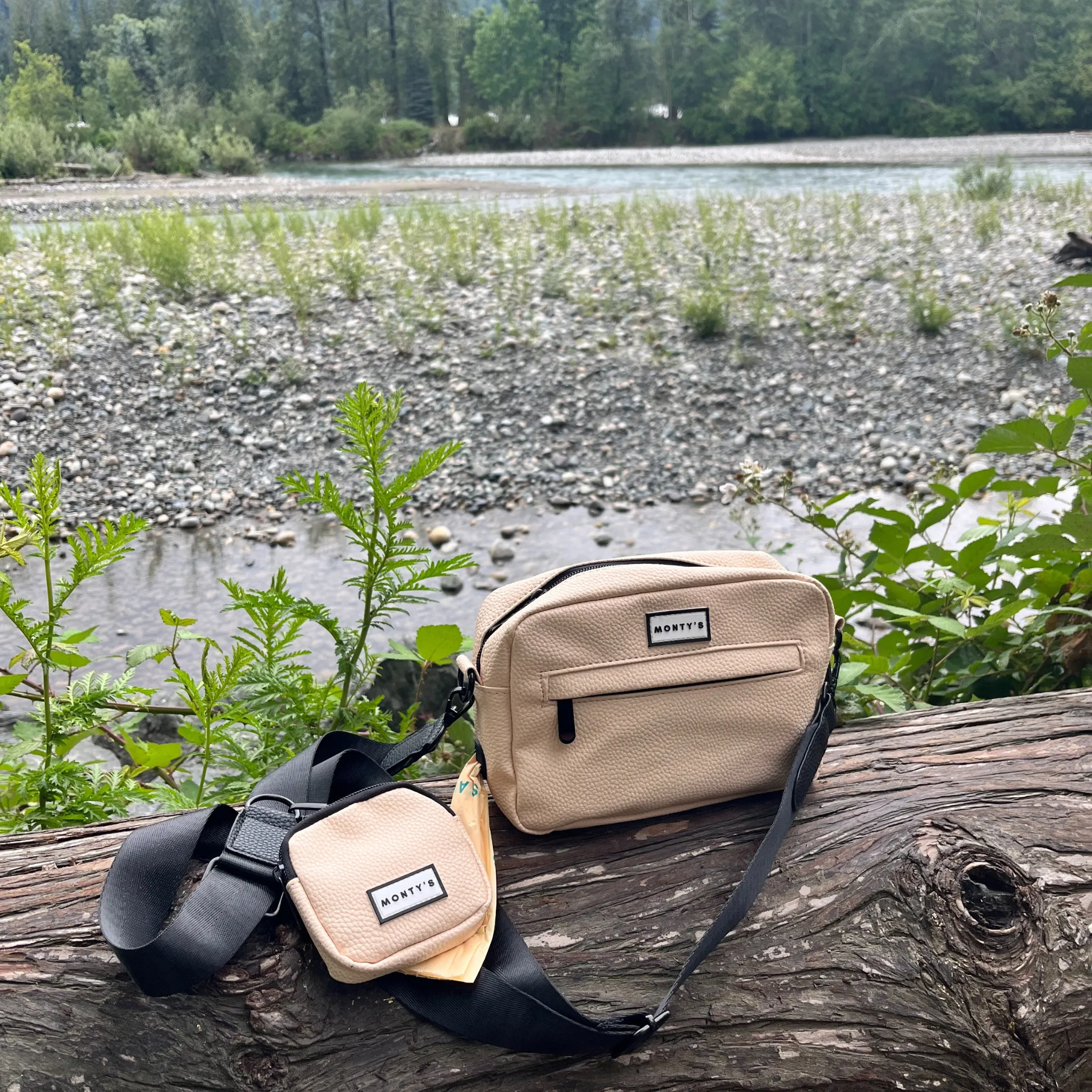 Dog Walking Crossbody Bag with Treat Pouch and Poop Bag Dispenser