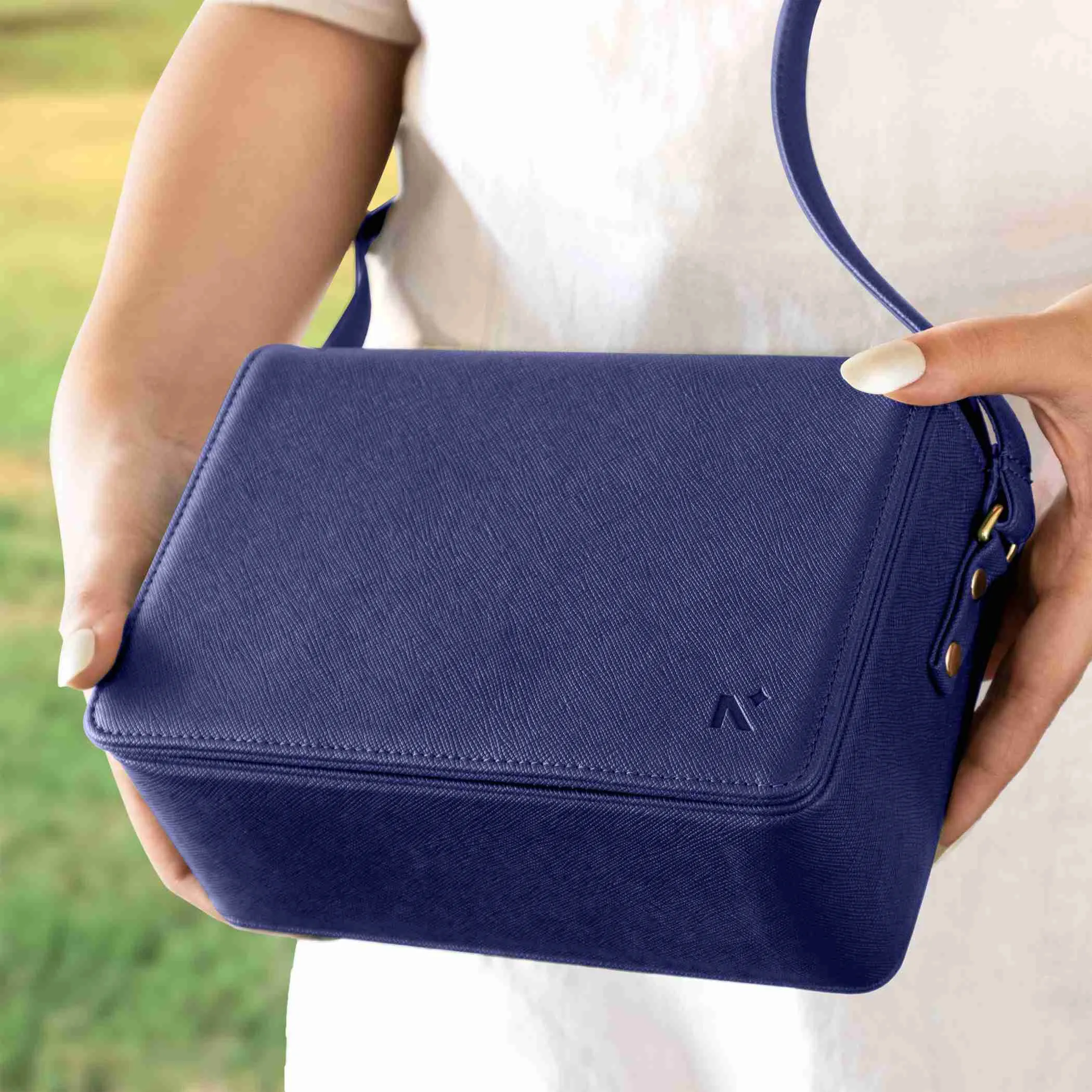 ELEANOR - BOX BAG