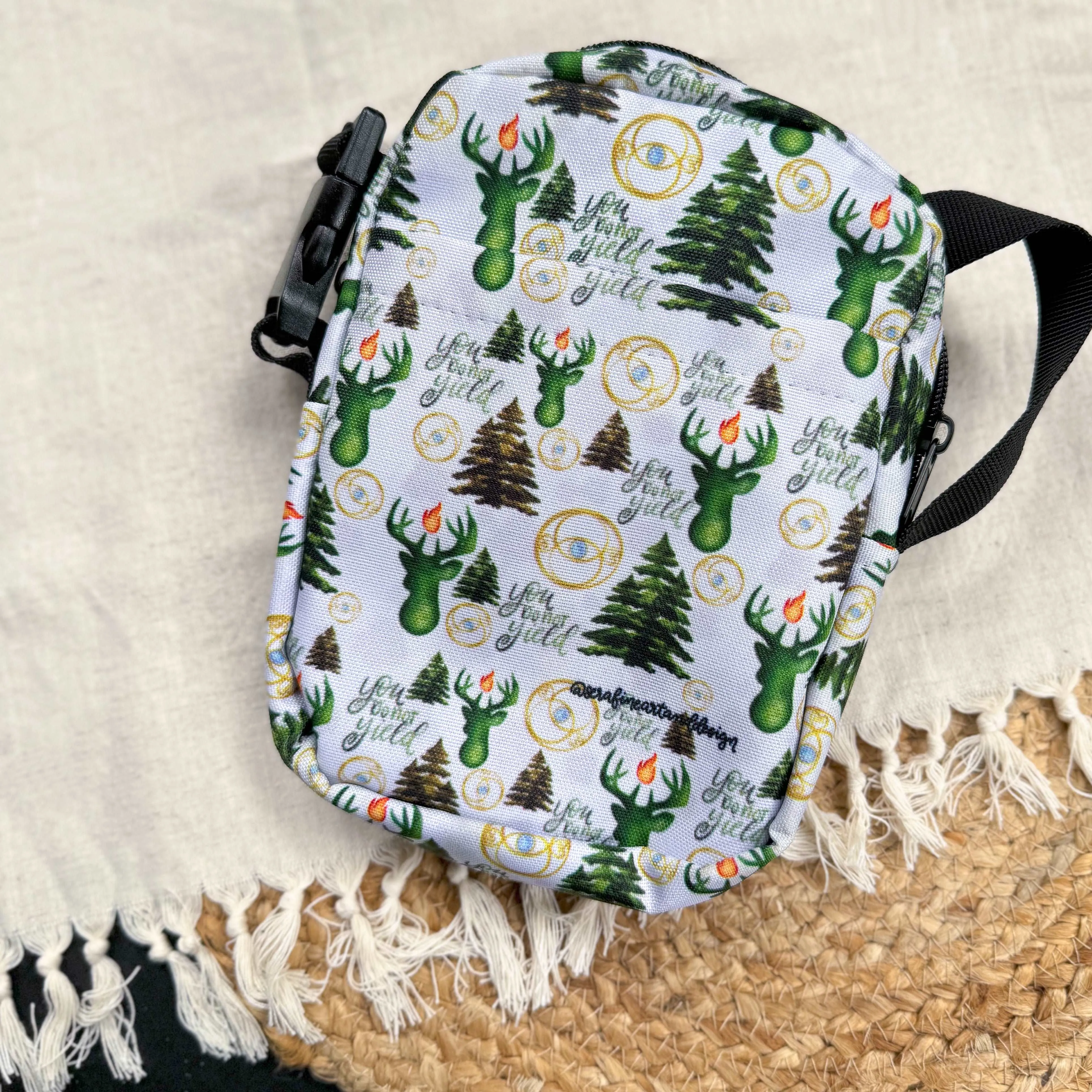Kindle Crossbody Bag | Throne of Glass Terrasen | SJM Bookish Merch