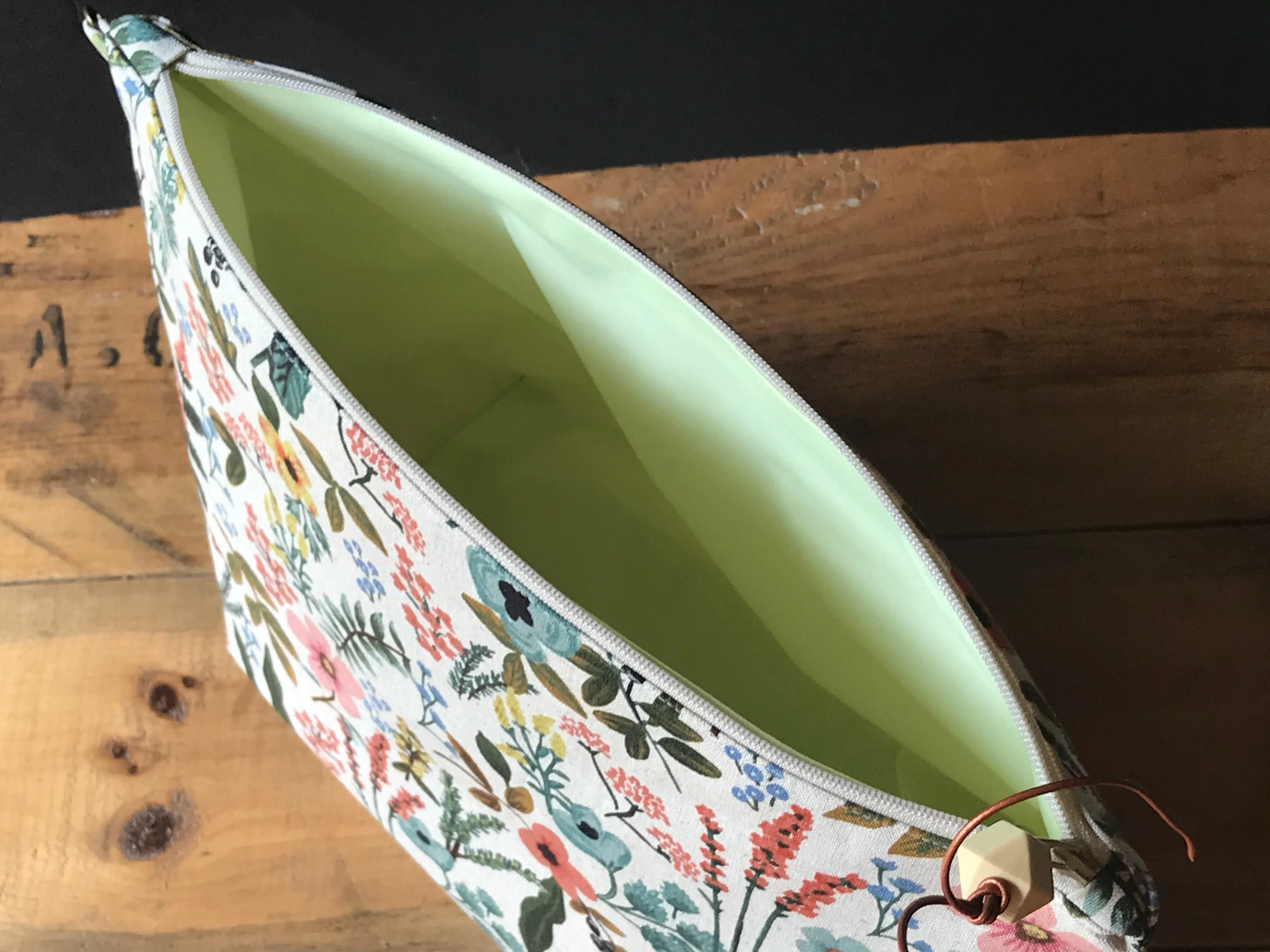 Linen Wet Dry Zipper Pouch Large
