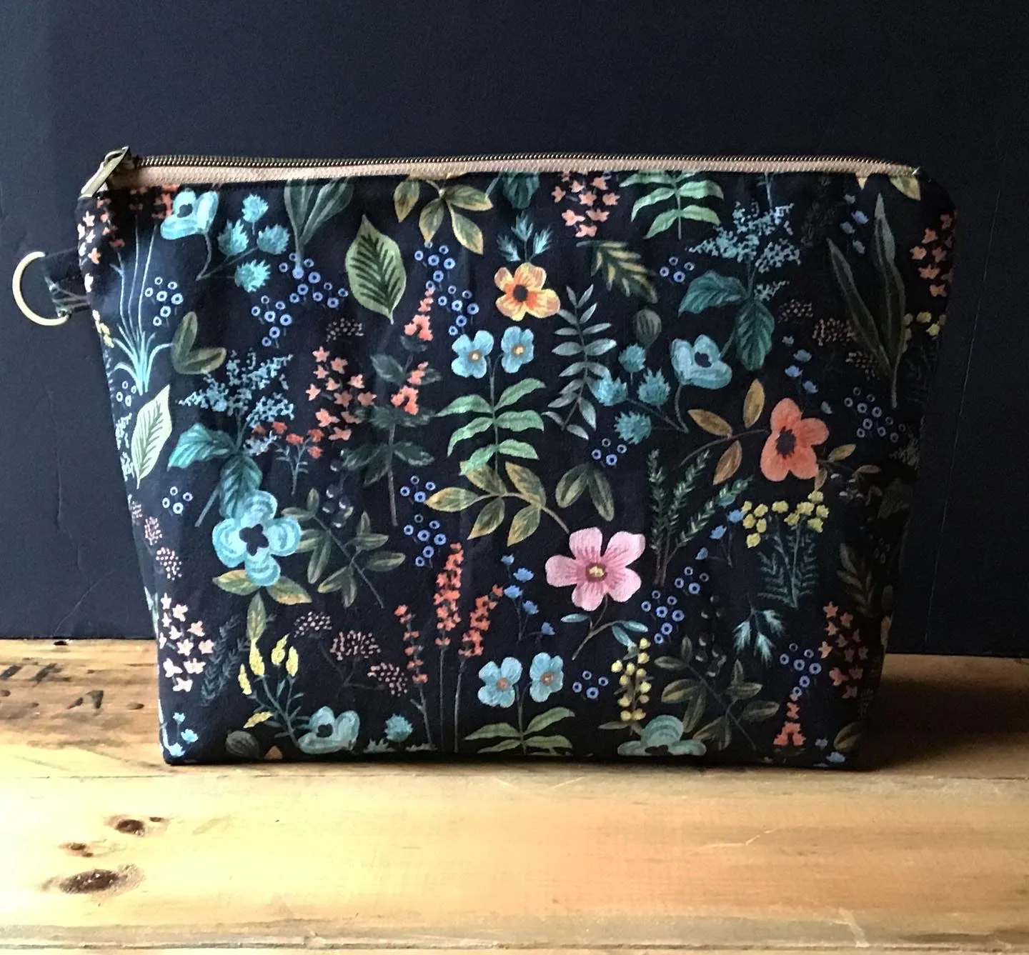 Linen Wet Dry Zipper Pouch Large