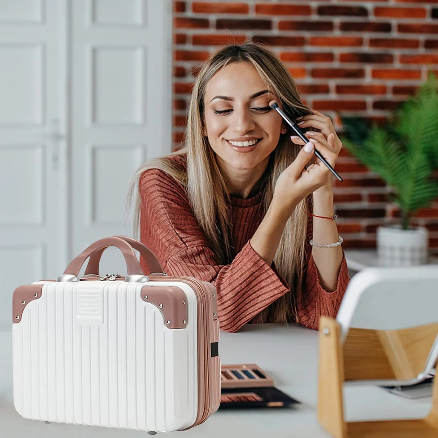 Makeup Travel for Women Girl, Portable Waterproof ABS Cosmetic Case with Elastic Band and Zipper, Case Hard Shell Vanity Cases Hand Luggage Cosmetic Case