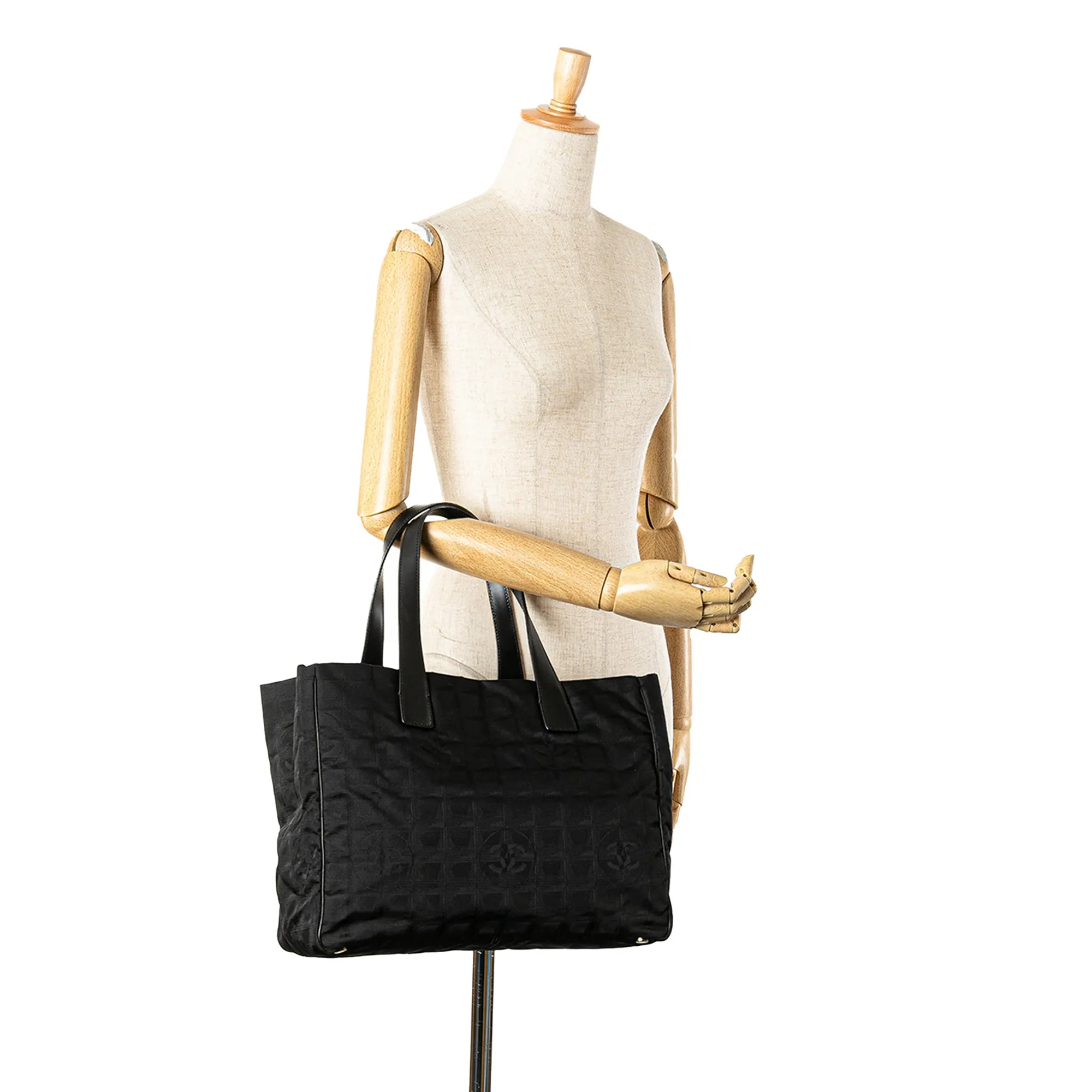 New Travel Line Nylon Tote