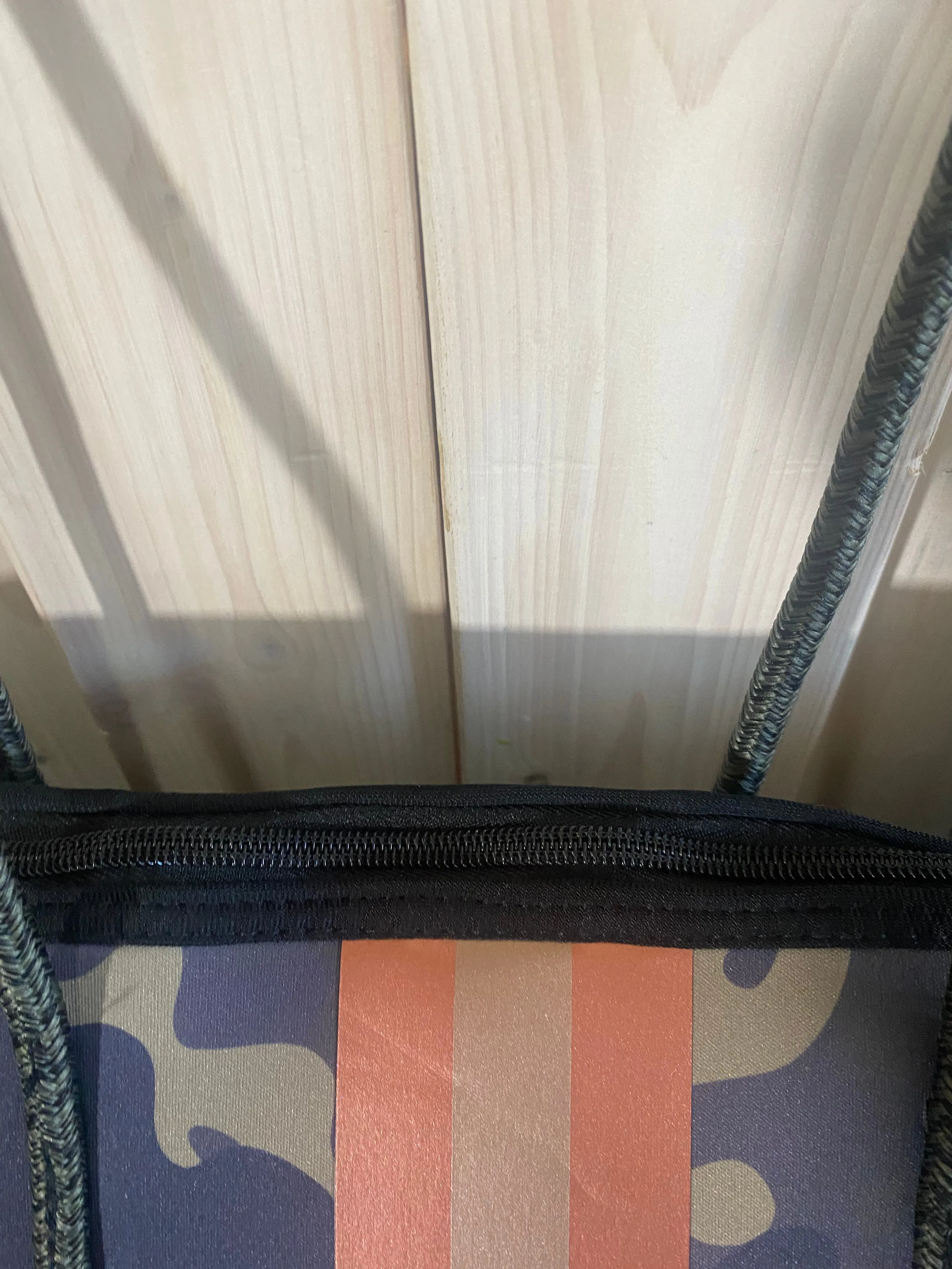 nwt Camo Luxe Rose 2.0 Neoprene Tote Bag   luminous metallic ROSE GOLD stripes w added top zip closure women light purse waterproof ShoreAndSkyline Shore and Skyline