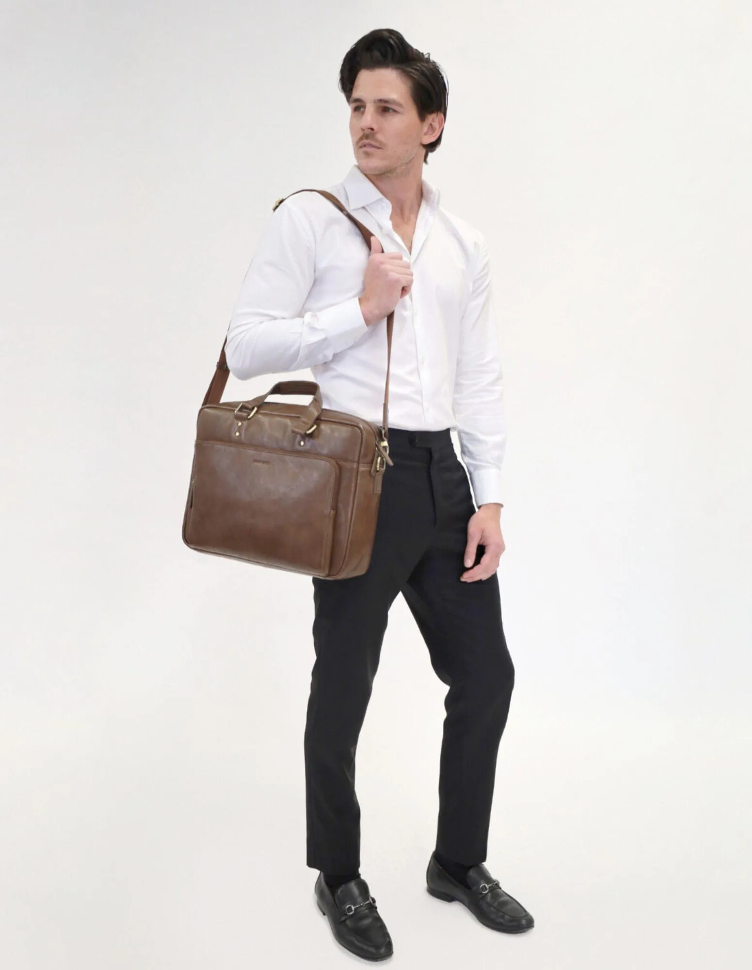 Pierre Cardin Men's Leather Rustic Business/Laptop Bag in Oak