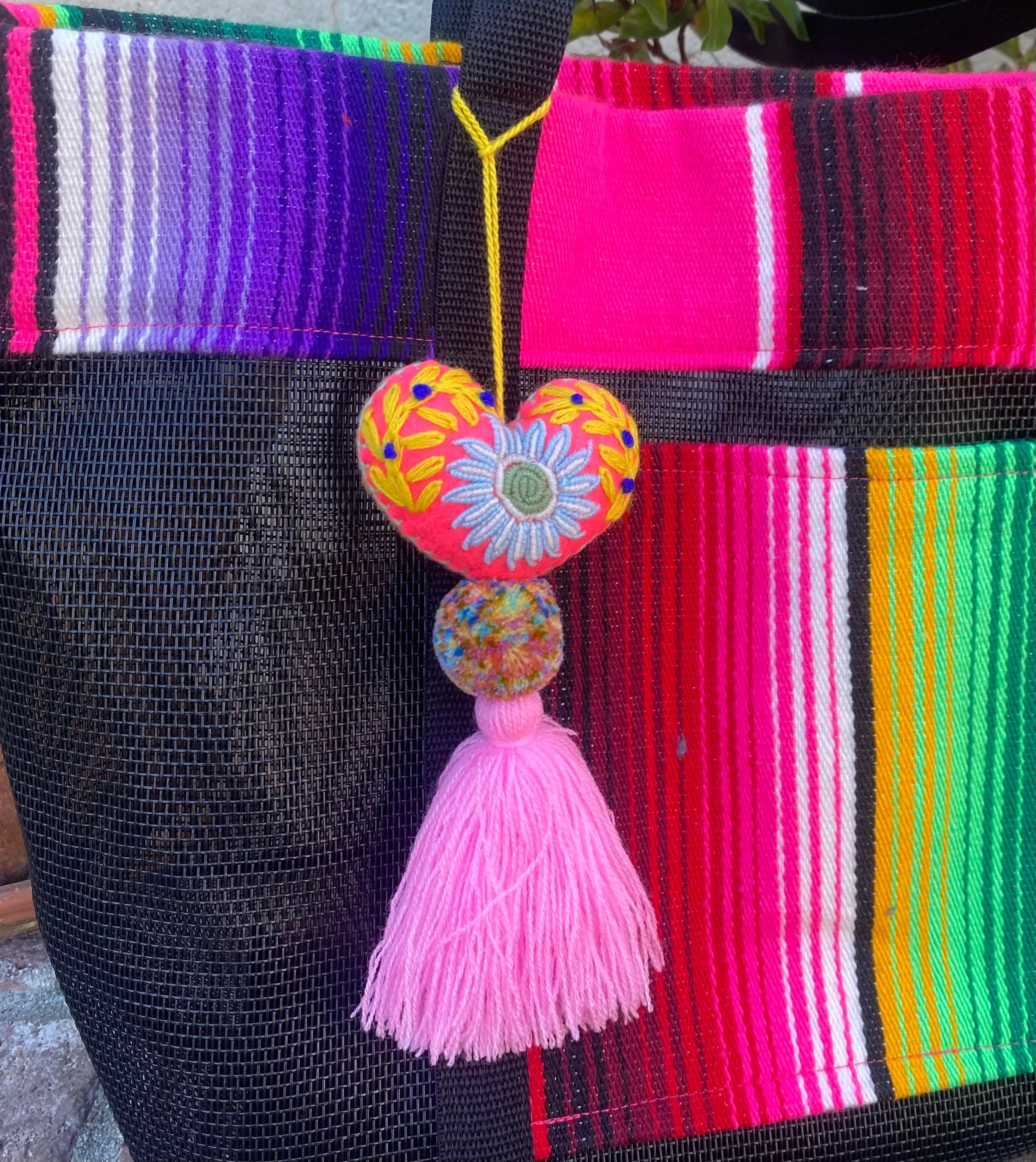 Sarape Mesh Tote Bag w/Pompón