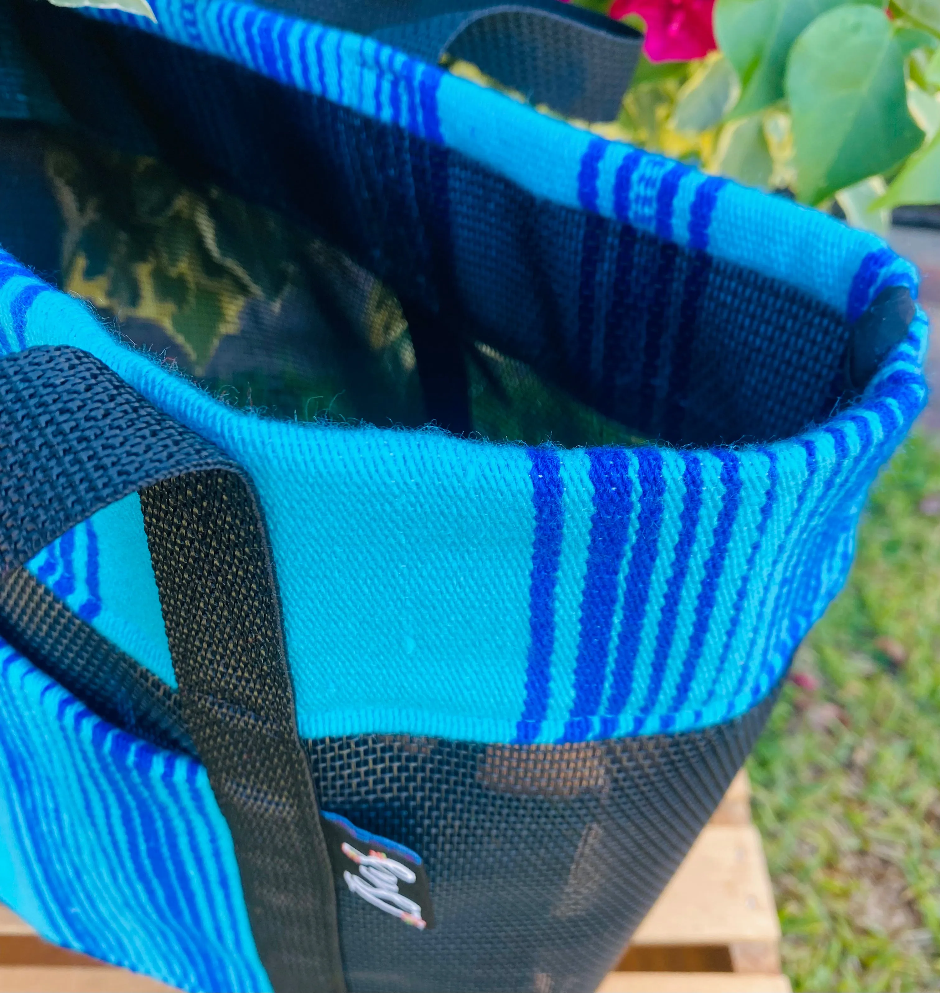 Sarape Mesh Tote Teal