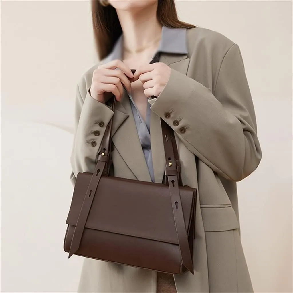 Sigle Shoulder Bag Ladies Spring Popular This Year Tote Cross Body Bag Deep Coffee Color Atmosphere