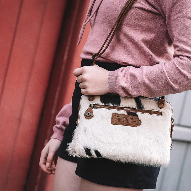 SILKY POUCH Leather Bag