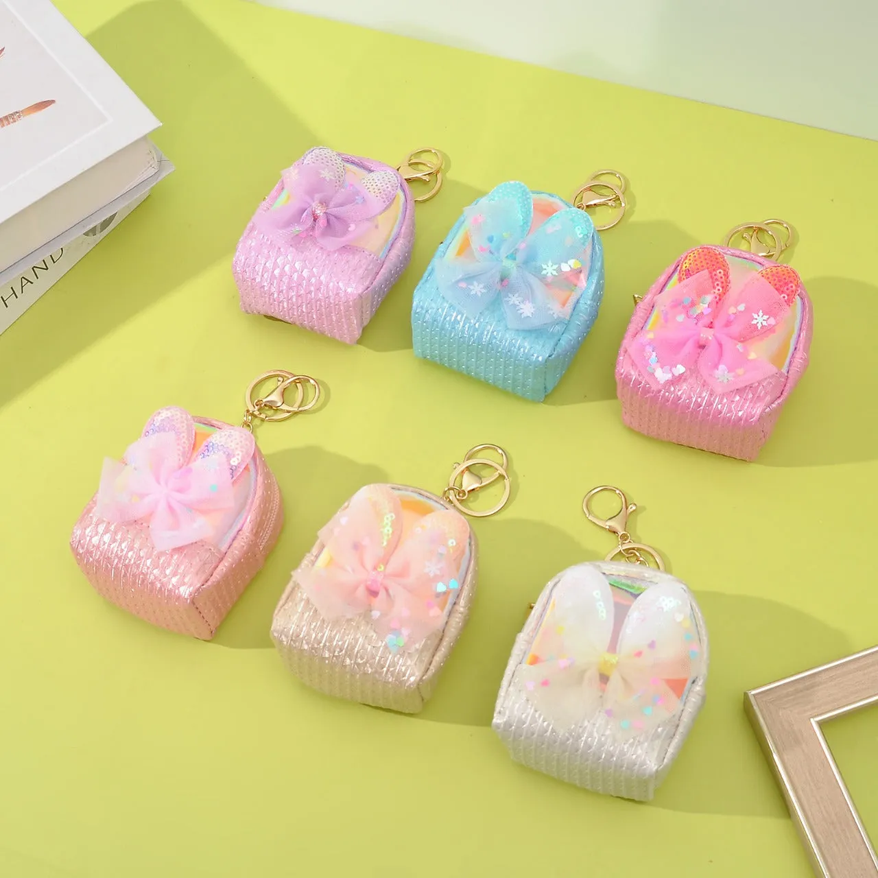 Sparkly Mini Backpack Coin Pouch – Cute Bow Keychain for Girls