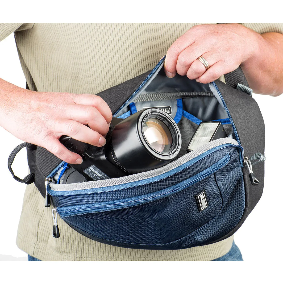 Think Tank TurnStyle 20 V2.0 (Charcoal)