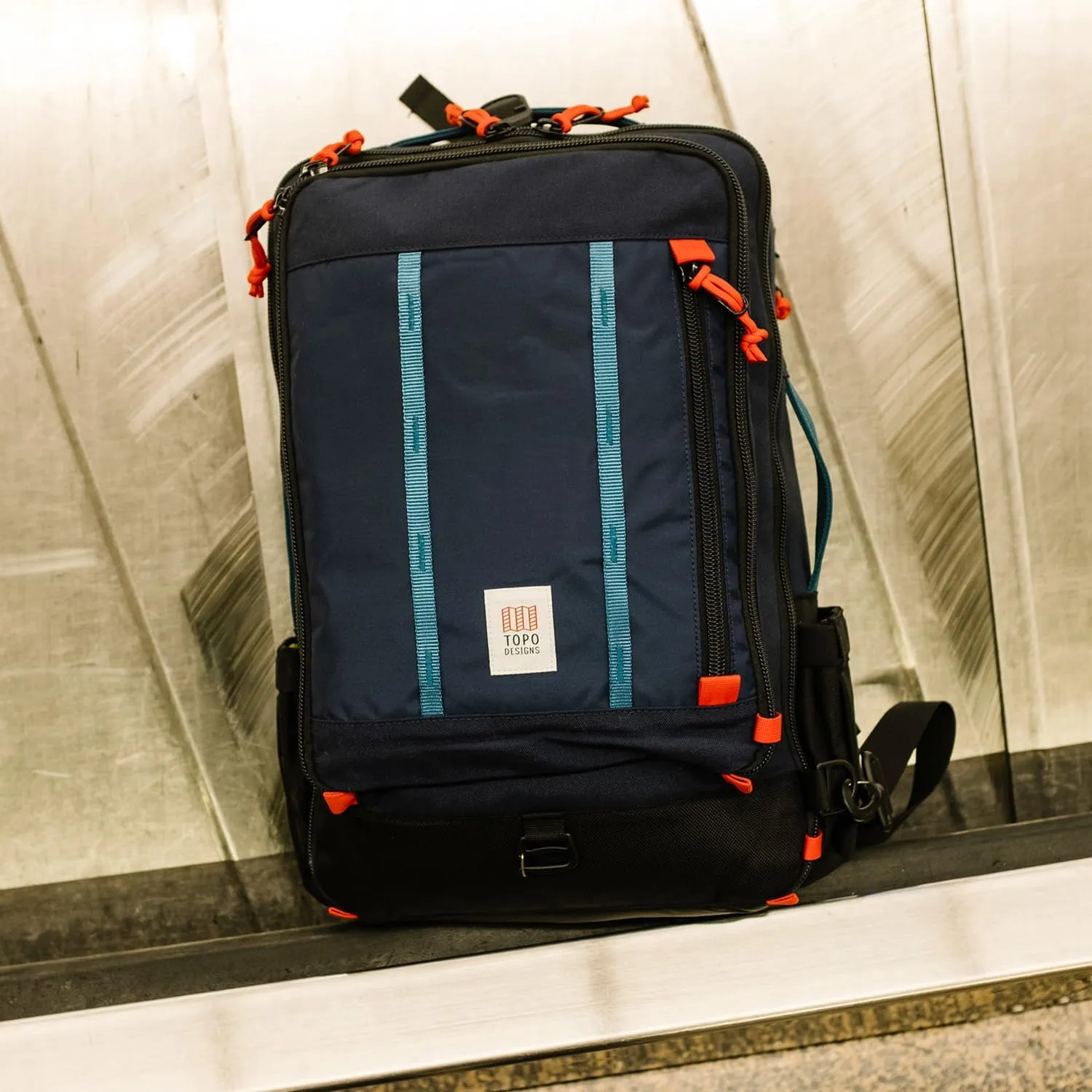 Topo Designs Global Travel Bag 30L, Navy/Sahara