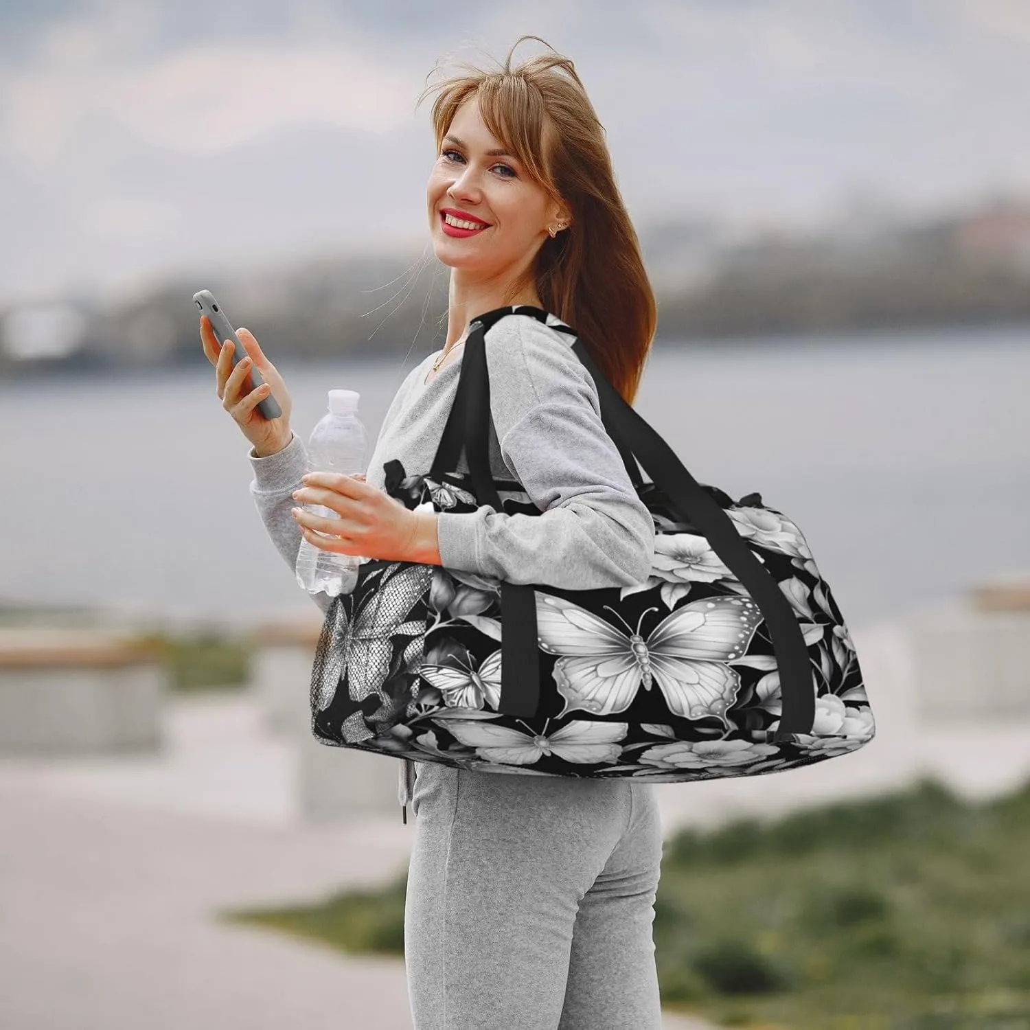 Travel Duffel Bag For Men Women, Flora Butterflies Pattern Carry On Sport Gym Bag With Shoulder Strap Lightweight Waterproof Weekender Bag Overnight Bag