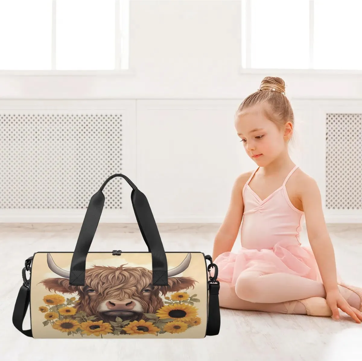 Travel Duffel Bag Sunflower Highland Cow Sports Gym Bag for Womens Mens, Waterproof Weekend Overnight Bags Lightweight Carry on Bags for Airplanes Yoga Dance Beach Swim Hospital Holdalls,A-140