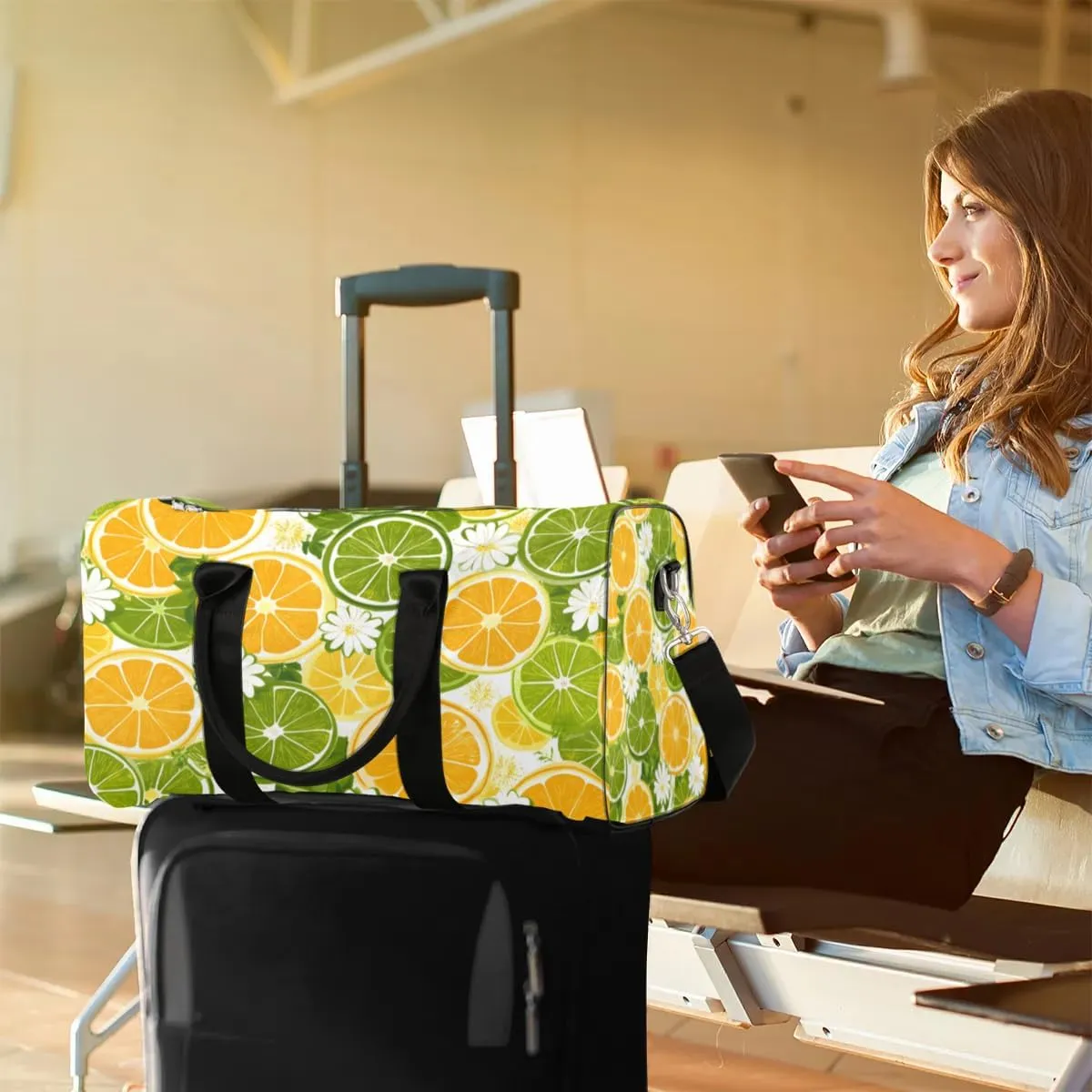 Travel Duffle Bag Lemon Slice Daisy Gym Bags for Men Women Travel Duffel Bags with Adjustable Shoulder Strap Carry On Weekender Bag