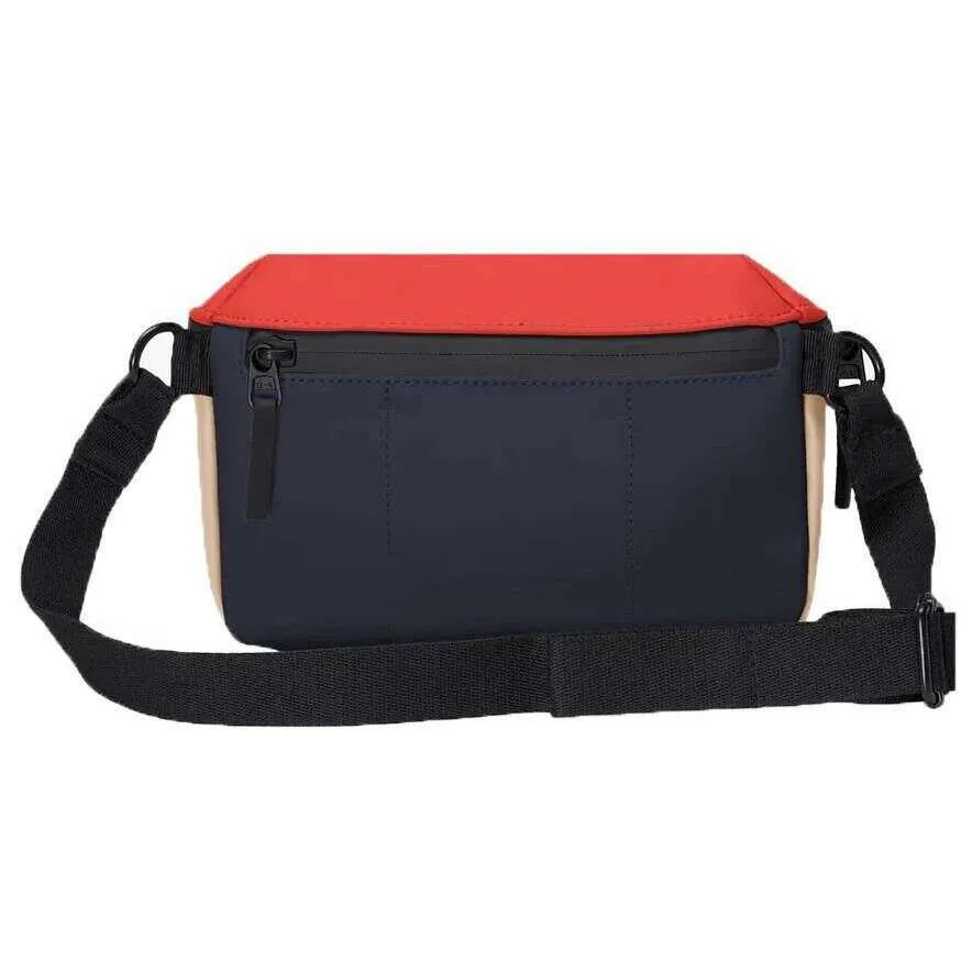 Ucon Acrobatics Lotus Jona Medium Crossbody Bag - Red/Light Almond Cream