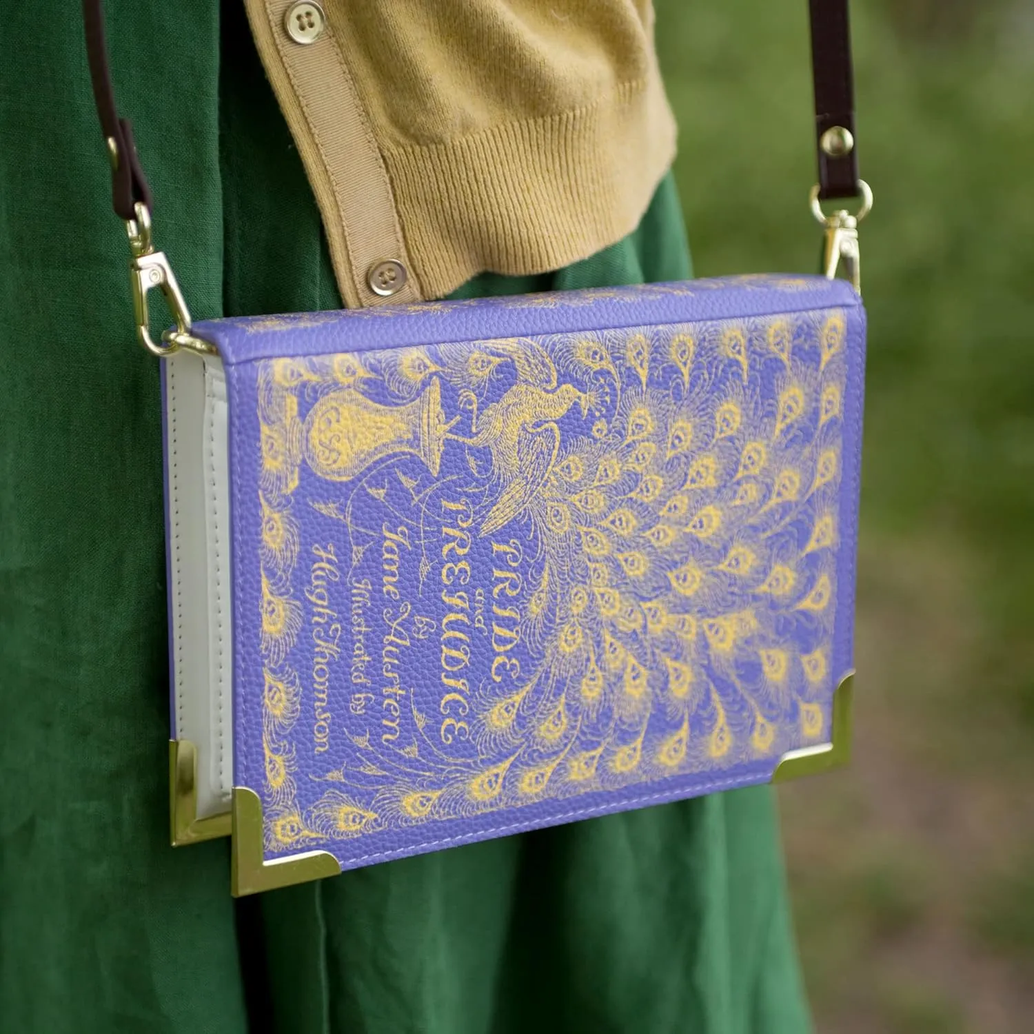 Well Read Women's Were-wp Cross-Body Bags