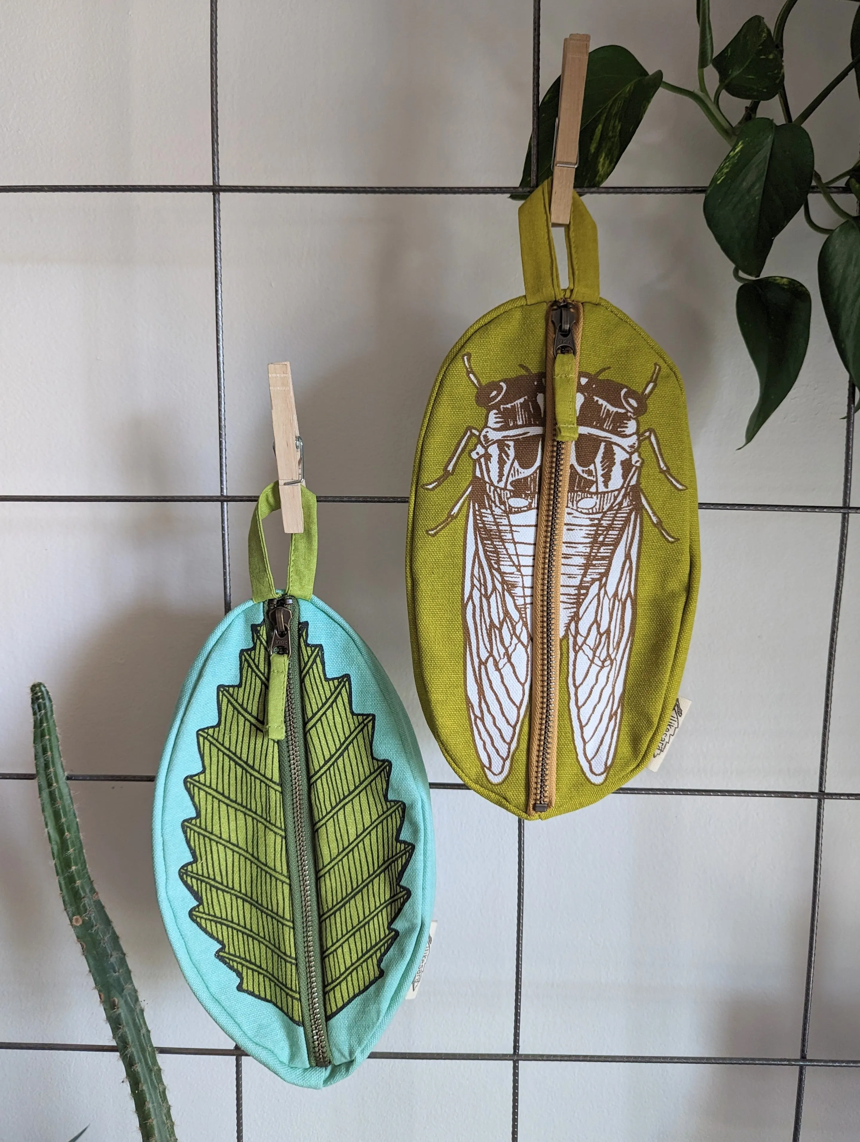 zippered pouch | cicada PRE-ORDER